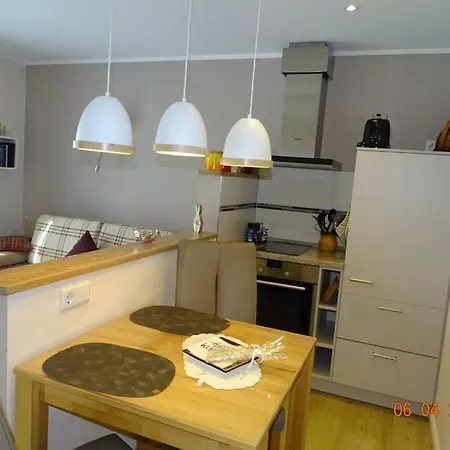 With 1 Bedroom Nyaraló