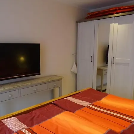 With 1 Bedroom Nyaraló Lobbe